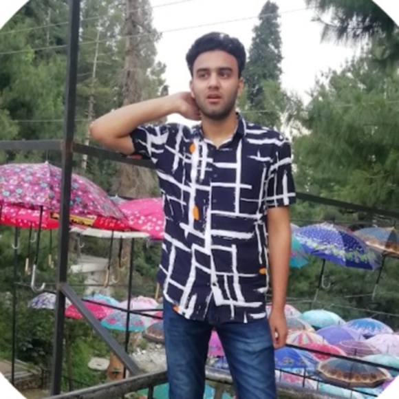 Profile Picture of Muhammad Talha bhatti (@muhammadtalh499) on Poshmark