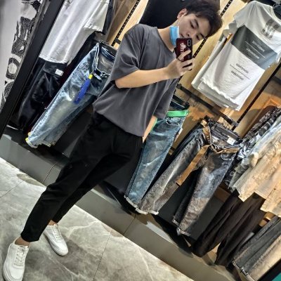 Profile Picture of Dennis Ding (@DennisDing15) on Twitter