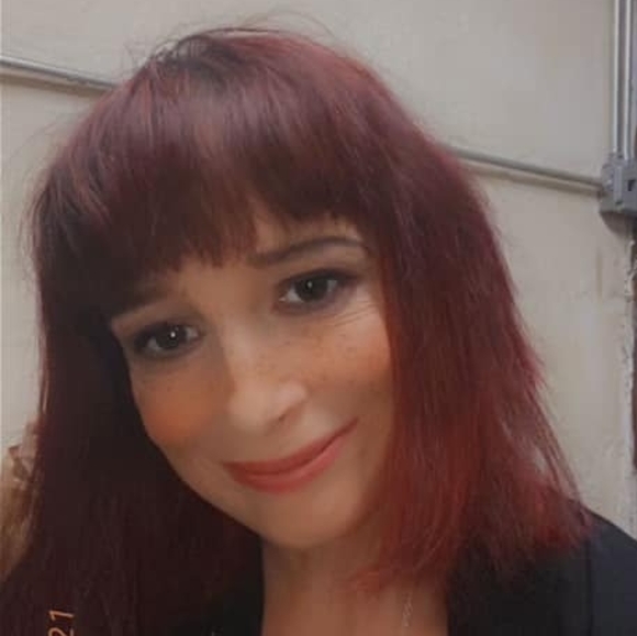 Profile Picture of Janice Altschuler (@j_altschuler) on Poshmark