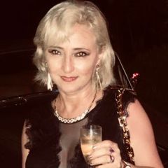 Profile Picture of Ana Costner (@ana_costner) on Tiktok