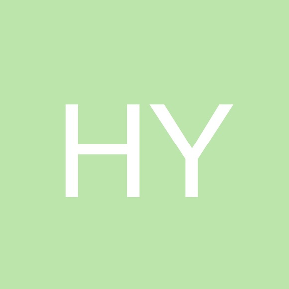 Profile Picture of Hoi Yung (@tonyung65) on Poshmark