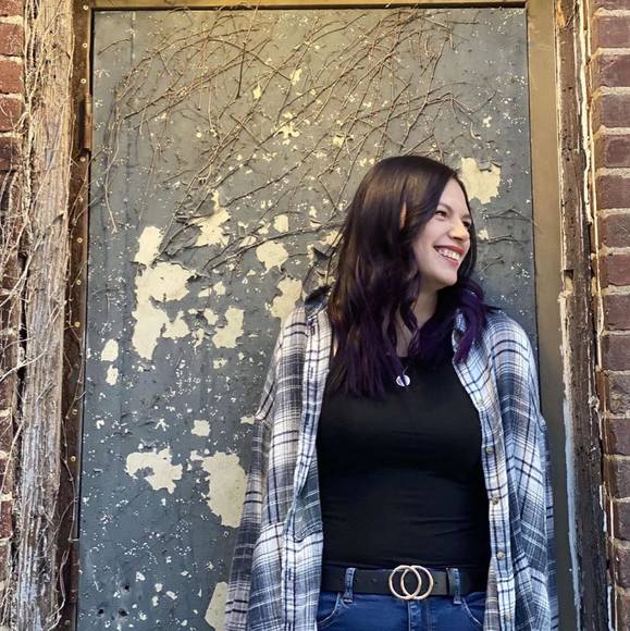 Profile Picture of Madison Foreman (@maddi_2023) on Poshmark