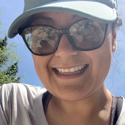 Profile Picture of Myrna Espinoza (@myrnaes57034639) on Twitter