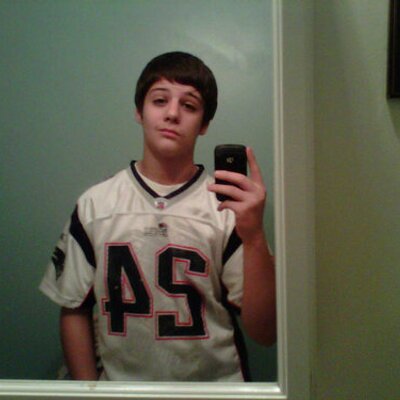 Profile Picture of Isaiah Martin Corley (@shrhs_tanktop) on Twitter