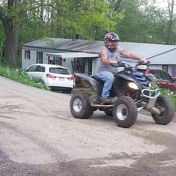 Profile Picture of David Kreiner (@davidkreiner) on Poshmark