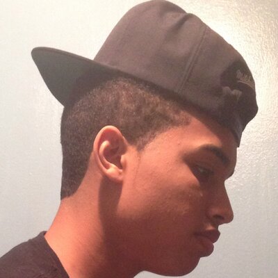 Profile Picture of Jesse Lebron (@skinnydollaar) on Twitter