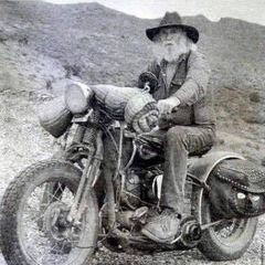 Profile Picture of Scott Knies737 (@scottknies737) on Tiktok