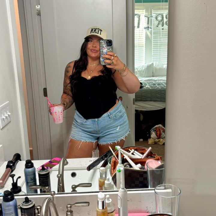 Profile Picture of Chesney (@chesneymcginnis) on Tiktok