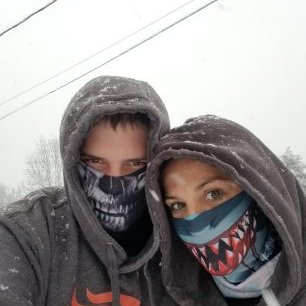 Profile Picture of Kyleandrenee (@groom_kyle0325) on Twitter