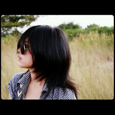 Profile Picture of Laura Julia Sanger (@wawa_laura77) on Twitter