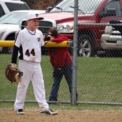 Zach Ickes - Twitter Profile Picture of Zach Ickes (@Zickes2) on Twitter