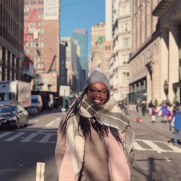 Profile Picture of Melissa Pongnon (@map1006) on Poshmark
