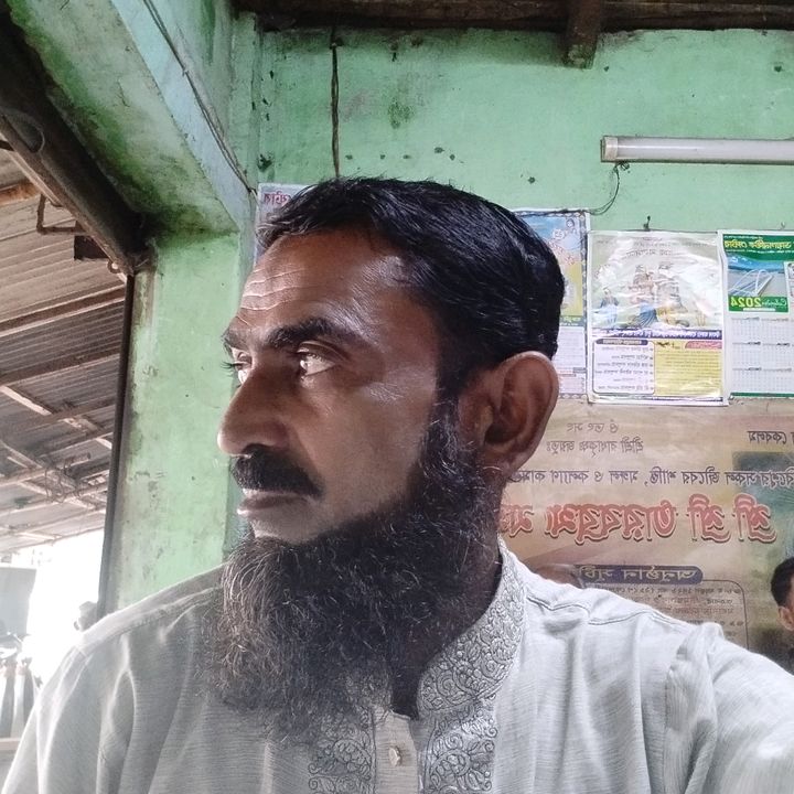 Profile Picture of Ali Sekender (@ali.sekender) on Tiktok