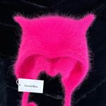 Profile Picture of Чепчик• шапка • шарф• варежки•капор (@sweet_alice_ykt) on Instagram