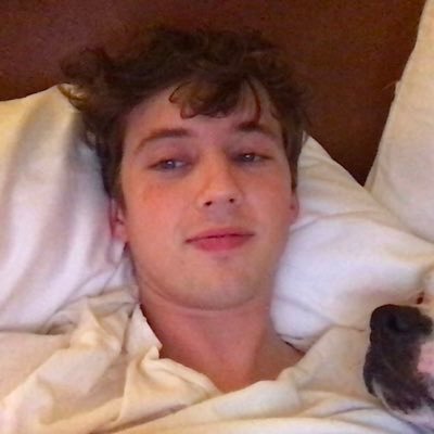 Profile Picture of Caio SIVAN 18 // (@CaioManhanelli) on Twitter