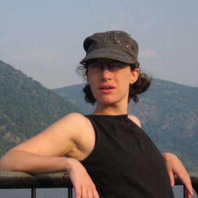 Profile Picture of Julie Z. Rosenberg (@zeitlinj) on Twitter