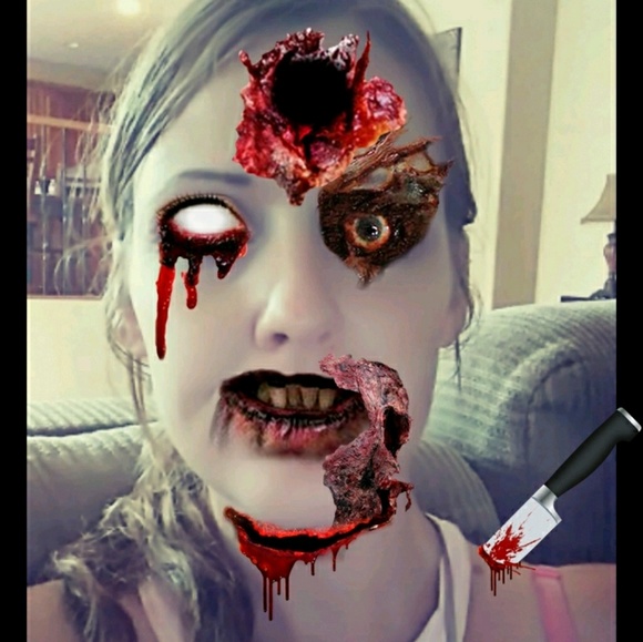 Profile Picture of Amanda Coogler (@babycoog) on Poshmark