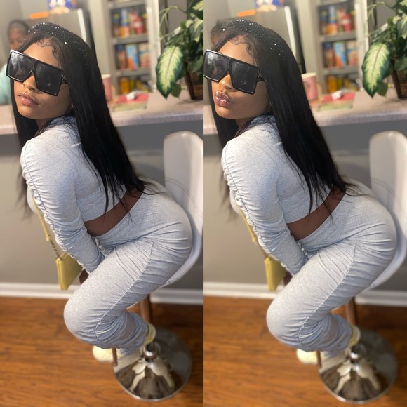 Profile Picture of Asiah Waydaa (@asiahwaydaa) on Poshmark