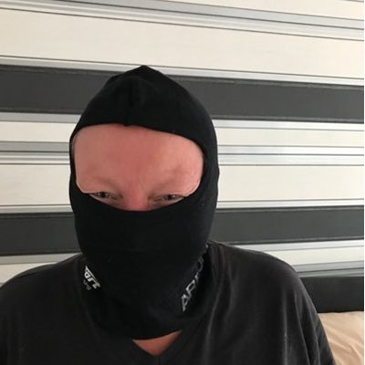 Profile Picture of Paul Niblock (@hicup1957) on Twitter