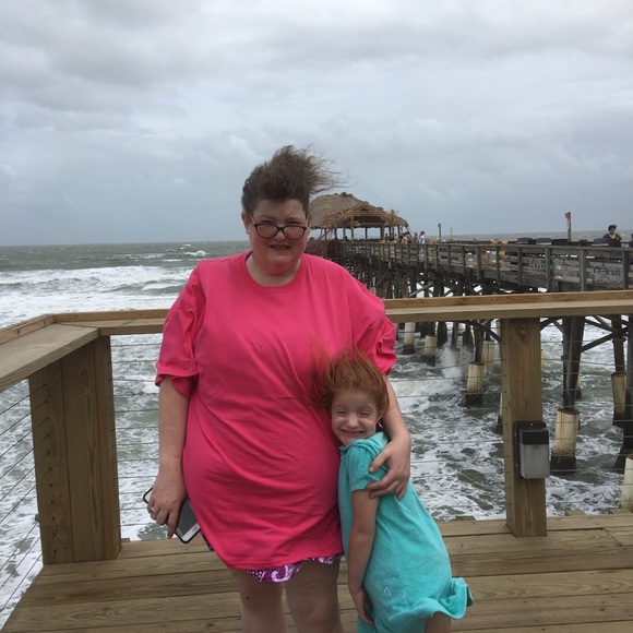 Profile Picture of Ginger Freeman (@sparkiegin) on Poshmark