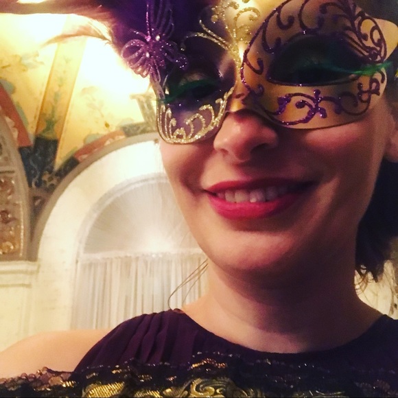 Profile Picture of Maritza Jauregui (@spunkydragonfly) on Poshmark