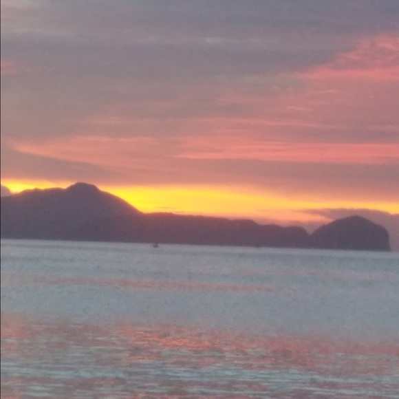 Profile Picture of David Galley (@drg0422) on Poshmark