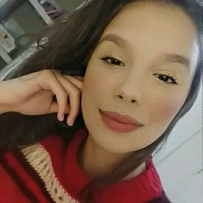 Profile Picture of Alice (@_AlicePires_) on Twitter