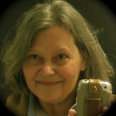 Profile Picture of Sherrie Roberts (@quiltknit) on Twitter