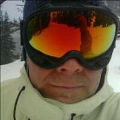 Profile Picture of Brian Gillard (@deejaybelo) on Twitter