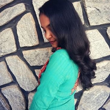 Profile Picture of Divya Shankar (@divugh) on Twitter