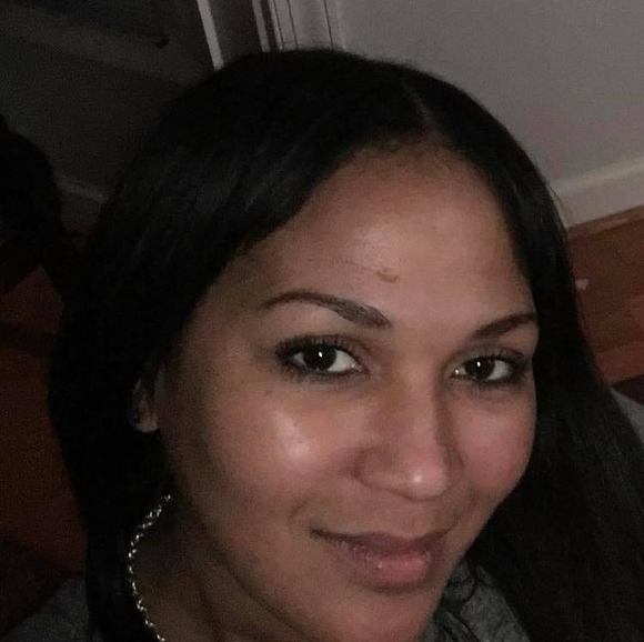 Profile Picture of Dawn Campbell (@dawn_campbell) on Poshmark