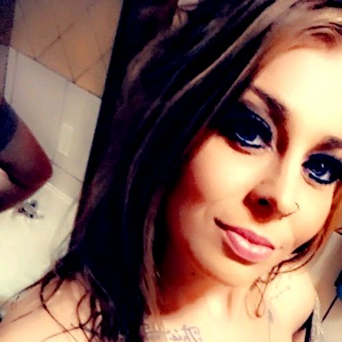 Profile Picture of tat2dmommaerinleigh (@erinkempen) on Tiktok