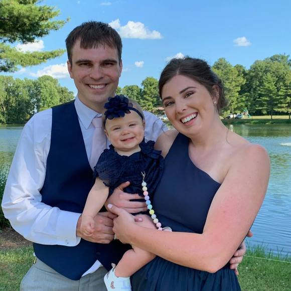 Profile Picture of Haley Parrott (@hbp2) on Poshmark