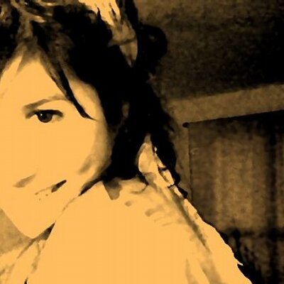 Pam Ulloa - Twitter Profile Picture of Pam Ulloa (@pobrepamela) on Twitter