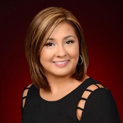 Libby Gonzales - Twitter Profile Picture of Libby Gonzales (@justasklibby) on Twitter