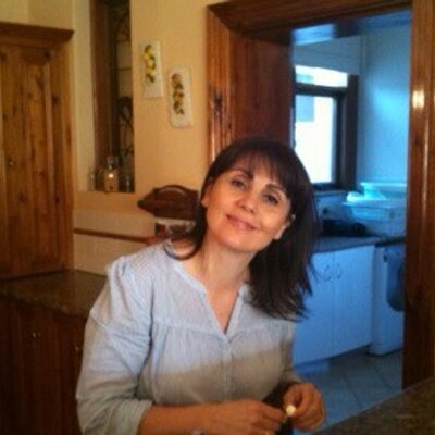 Profile Picture of Lisa Costanzo (@hairqueen65) on Twitter