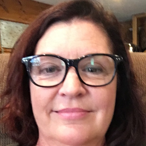 Profile Picture of Mary Clausen (@richmaryc) on Poshmark