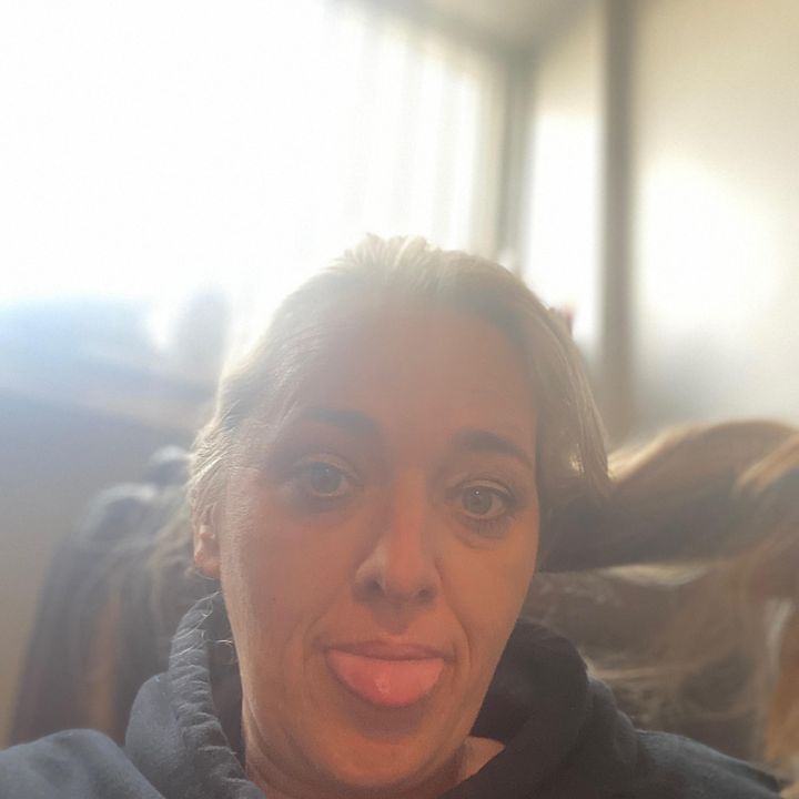 Profile Picture of Yolanda Christina Hand (@yolandachristinah) on Tiktok