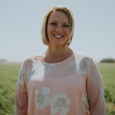Profile Picture of Tracie Egger (@Tegger1087) on Twitter