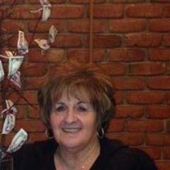 Profile Picture of Sandy Amicone (@SandyAmicone) on Twitter