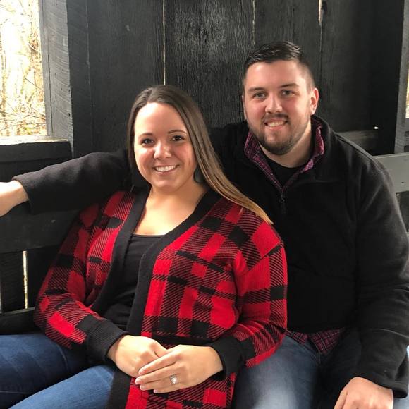 Profile Picture of Olivia Ladrach (@livierox) on Poshmark