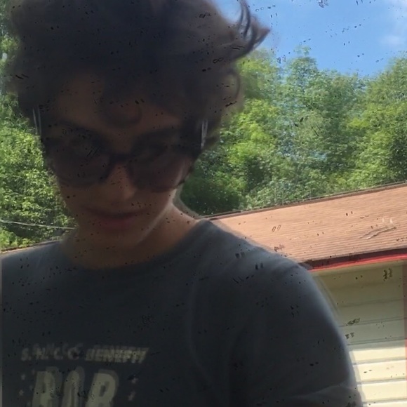 Profile Picture of Peter Lopez (@peterlopezz) on Poshmark