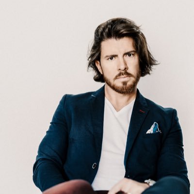 Profile Picture of Michael Carr (@carrphotography) on Twitter