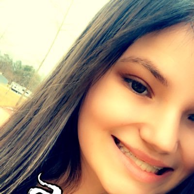 Profile Picture of Savannah Blevins (@savanna59701414) on Twitter