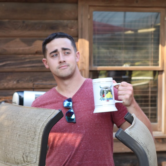 Profile Picture of Kyle Velez (@kyle51velez) on Poshmark