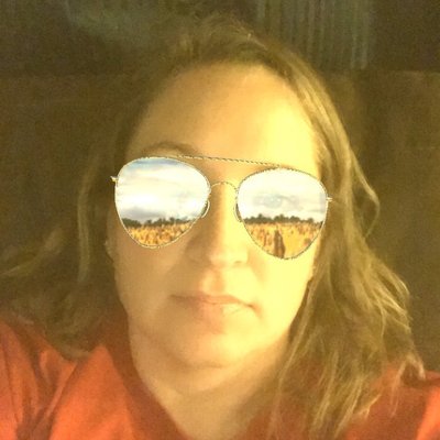 Profile Picture of Heather James (@heatherljames) on Twitter