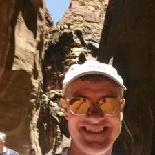 Profile Picture of Greg Hartmann (@GregHotel) on Twitter