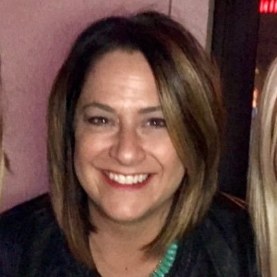 Profile Picture of Jennifer Maloney (@teachmckee) on Twitter