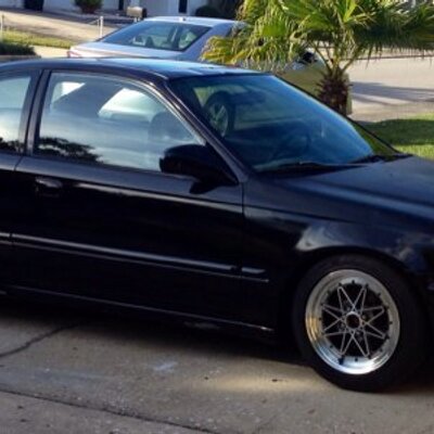 Profile Picture of Richard Derringer (@richderringer82) on Twitter