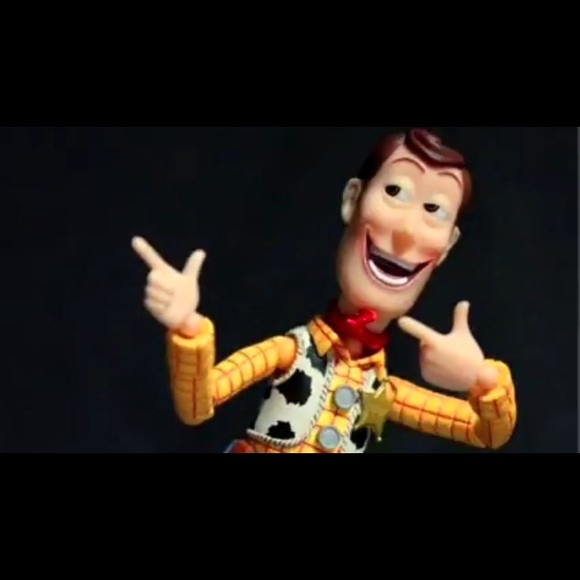 Julian Alanis - Poshmark Profile Picture of Julian Alanis (@julianalanis) on Poshmark